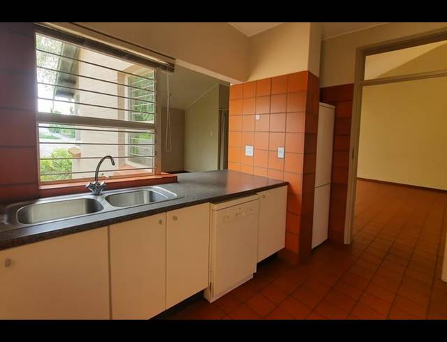 3 BEDROOM PROPERTY TO RENT IN NIEUW MUCKLENEUK